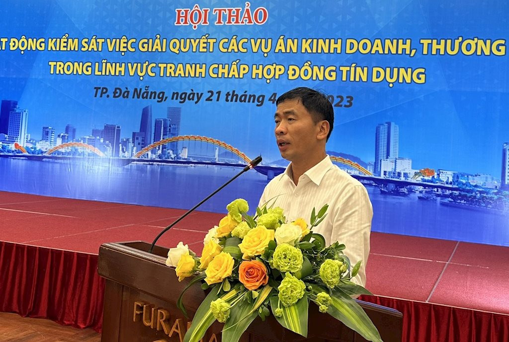   Đồng chí Nguyễn Duy Giảng, Phó Viện trưởng VKSND tối cao phát biểu kết luận Hội nghị.